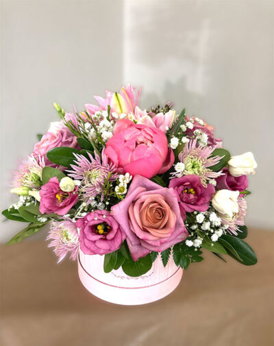 pinky love bouquet