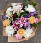 peachy summer bouquet